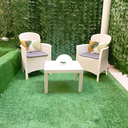 פלרמו Hotel Plaza Ungheria מראה חיצוני תמונה
