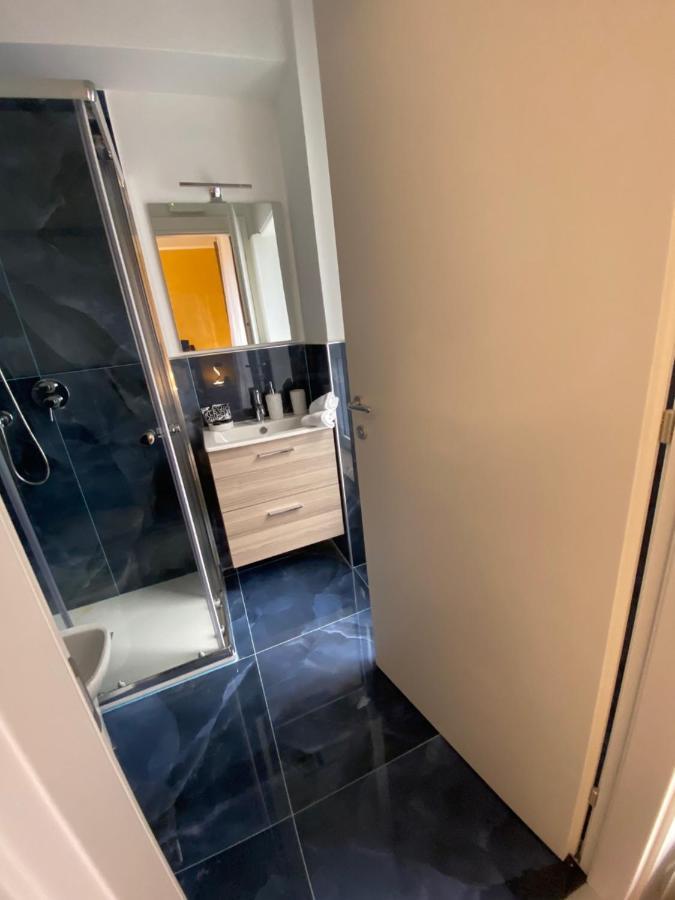 פלרמו Hotel Plaza Ungheria מראה חיצוני תמונה