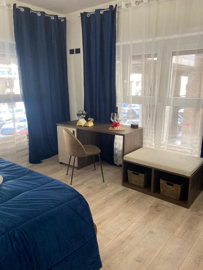 פלרמו Hotel Plaza Ungheria מראה חיצוני תמונה