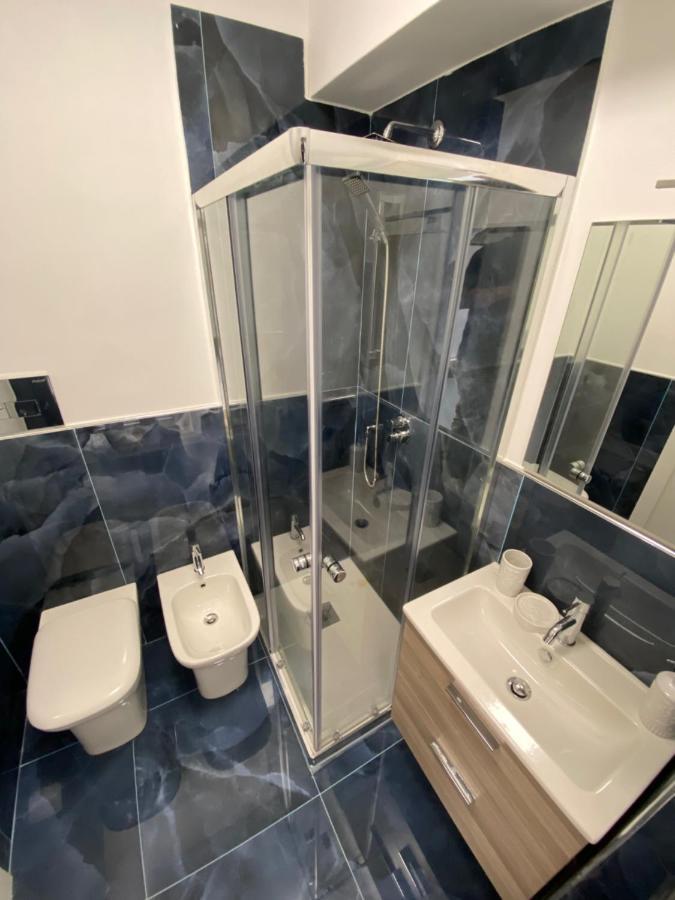 פלרמו Hotel Plaza Ungheria מראה חיצוני תמונה